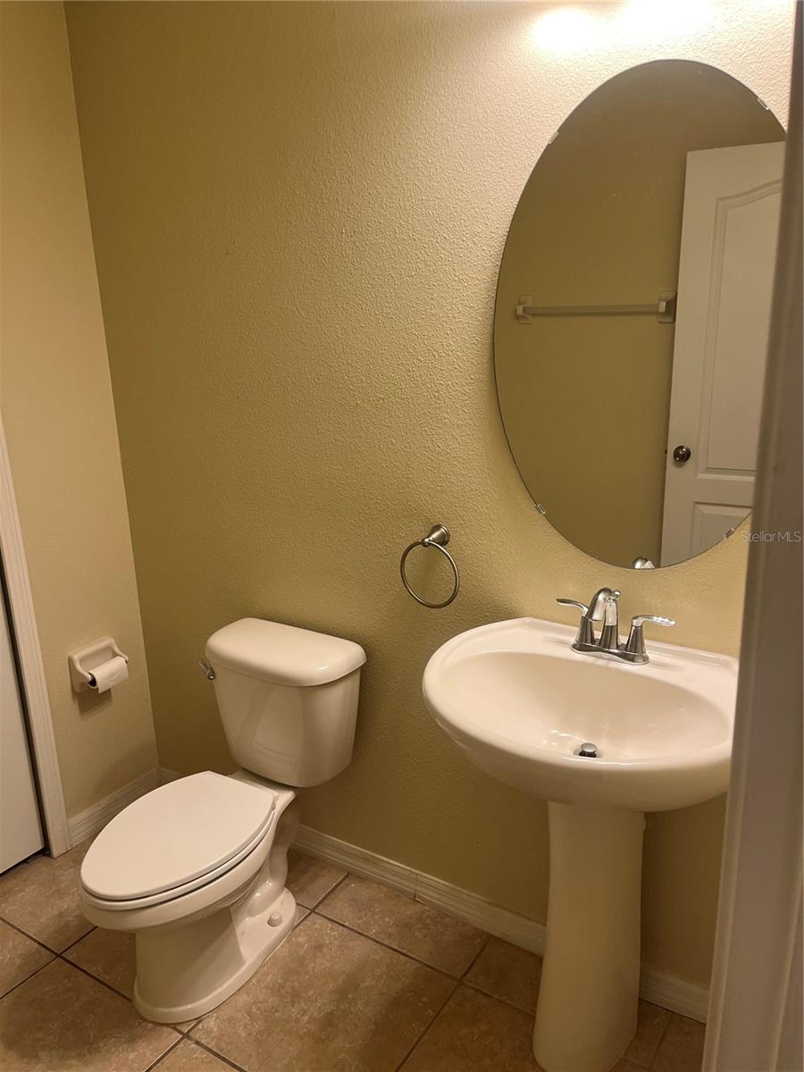 228 Carina Cir Property Photo 5