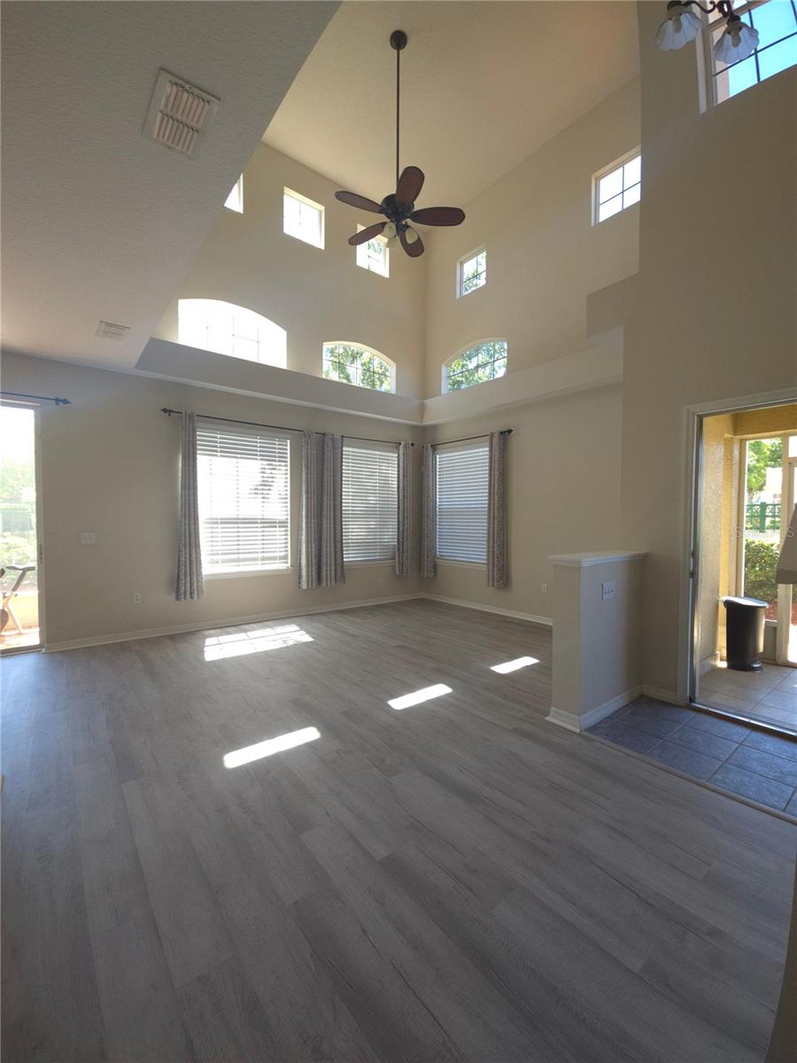 102 Monroe Cir Property Photo 4