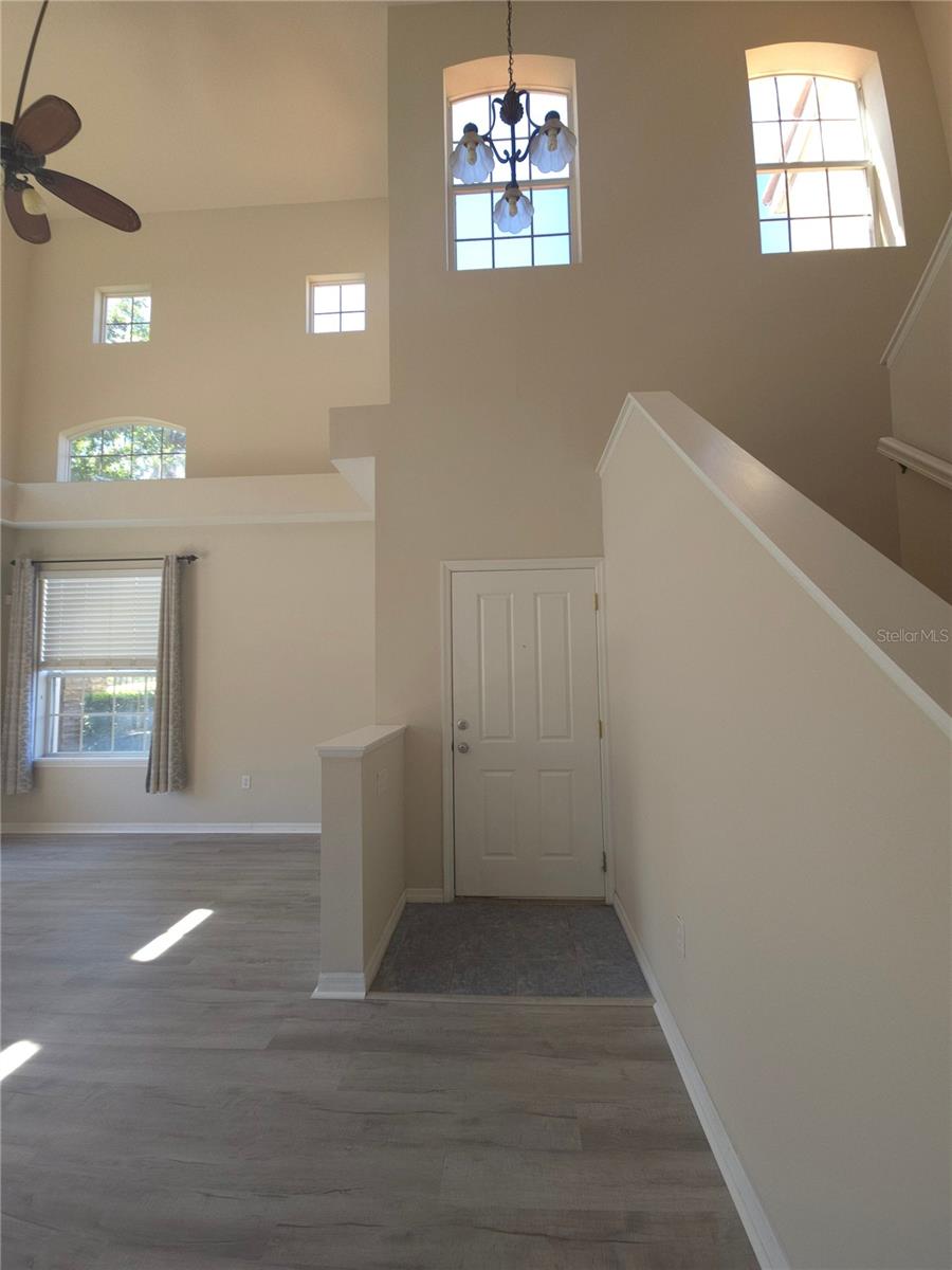 102 Monroe Cir Property Photo 14