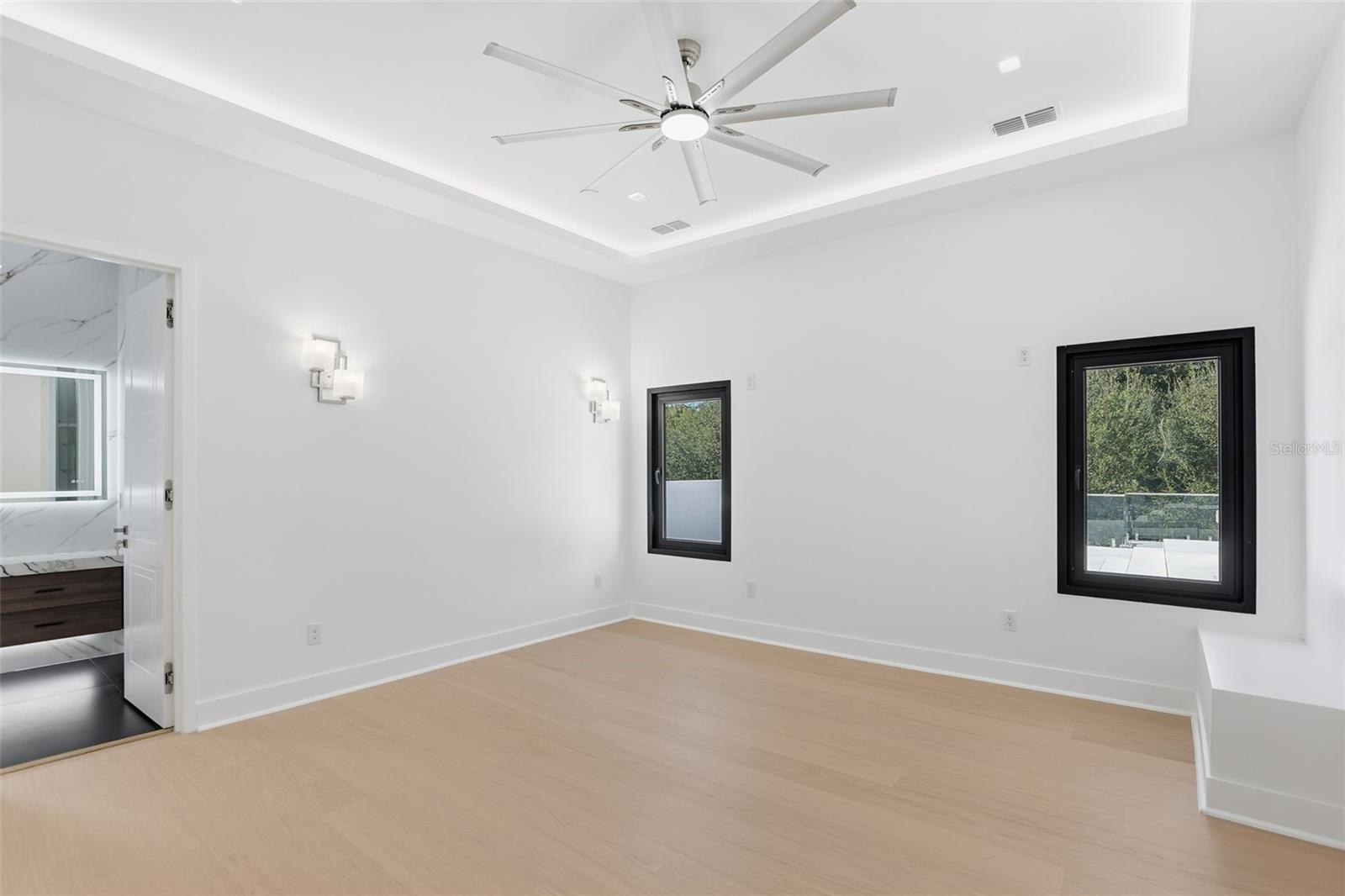 1009 Down Reserve Ct Property Photo 36