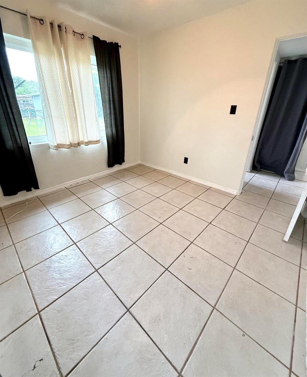 6021 Yucatan Dr Property Photo 16