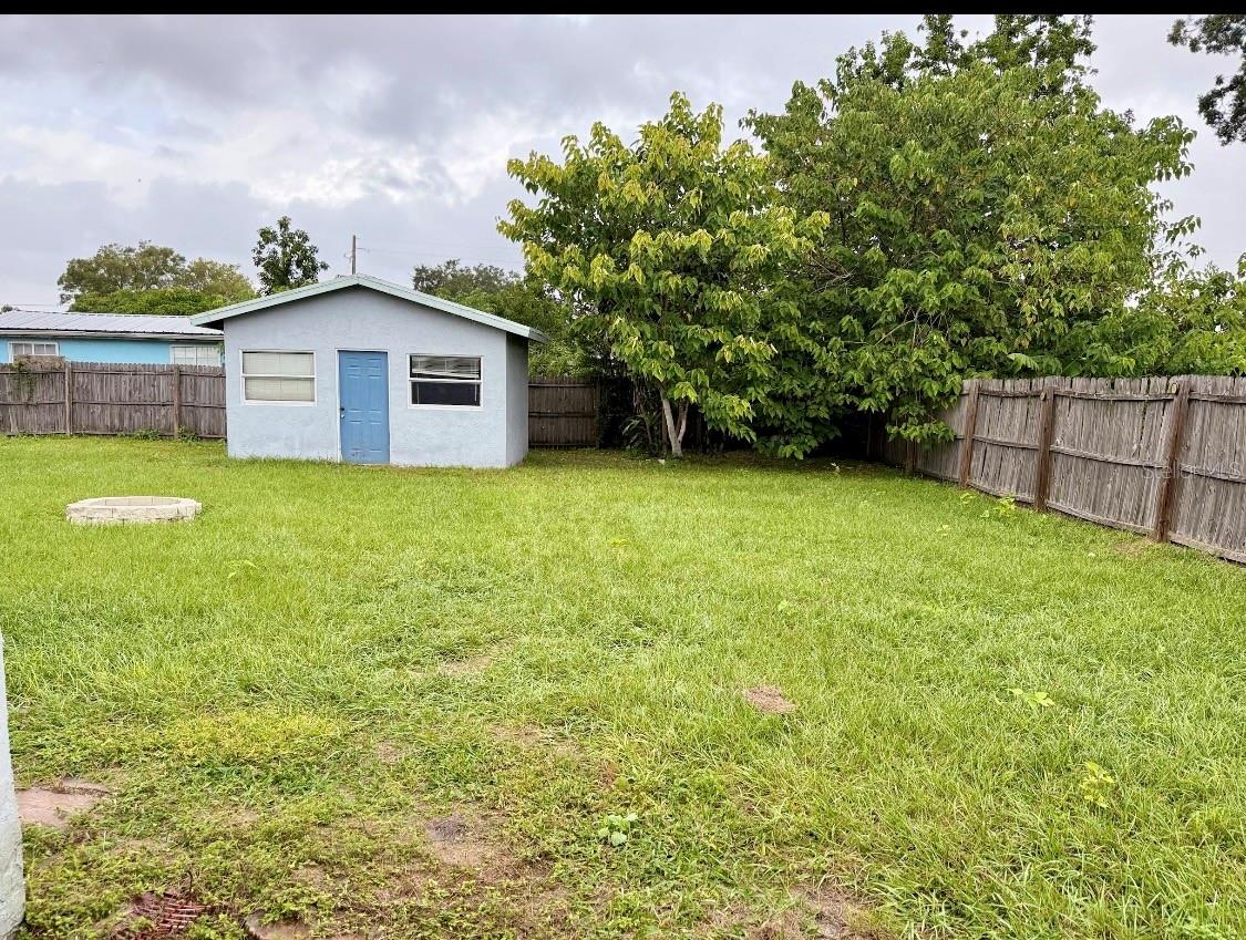 6021 Yucatan Dr Property Photo 18