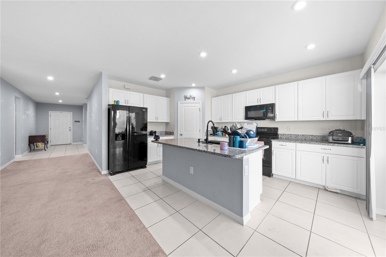 608 Meadow Bend Dr Property Photo 7