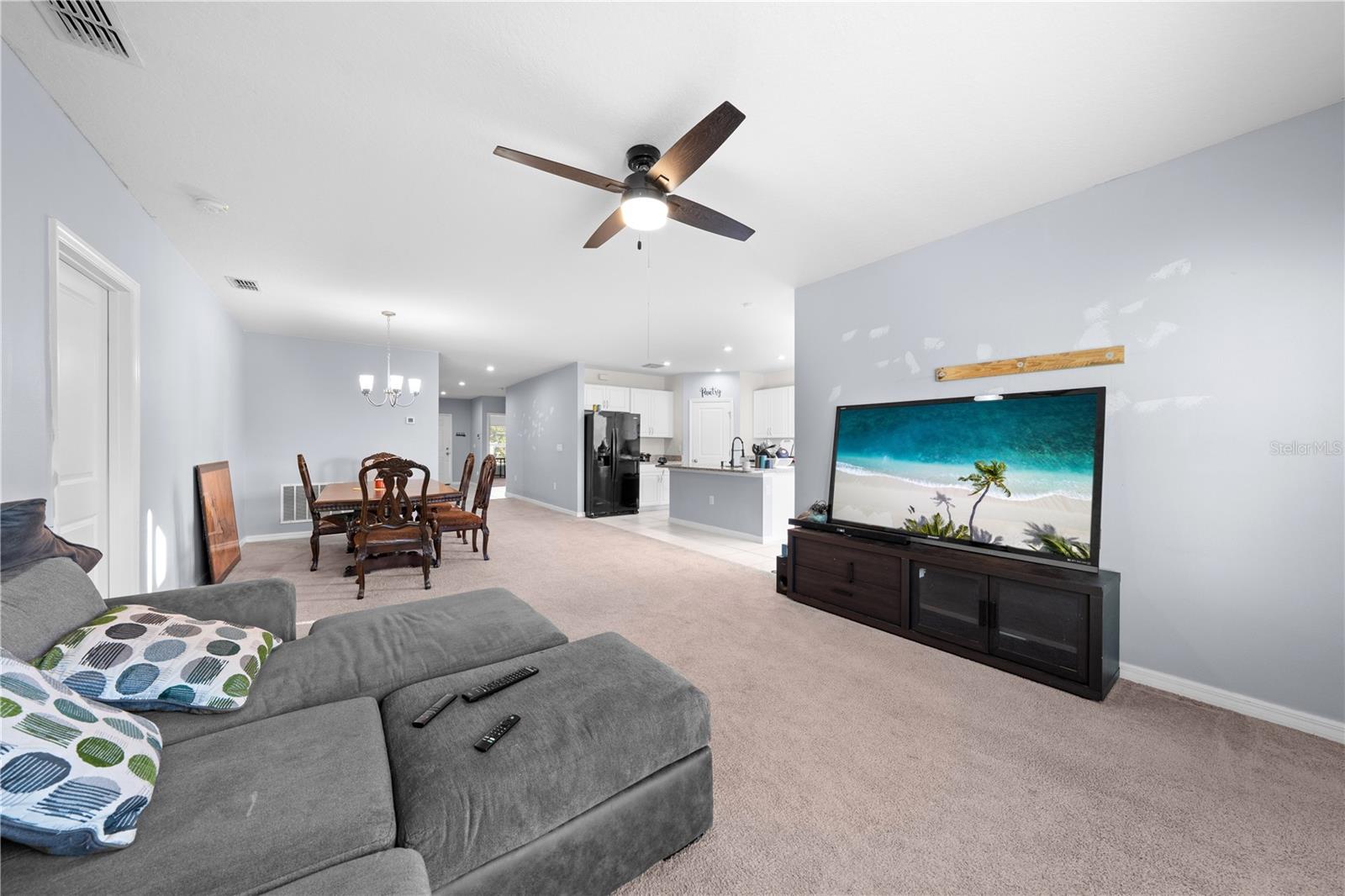 608 Meadow Bend Dr Property Photo 8