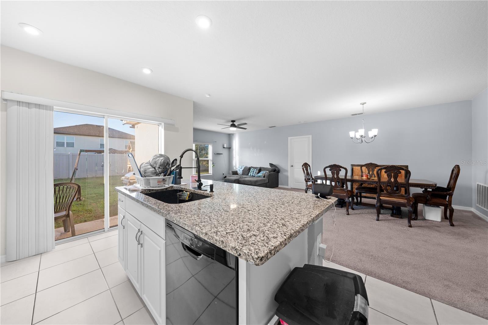 608 Meadow Bend Dr Property Photo 9
