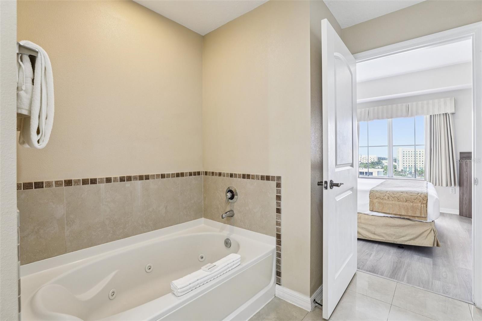7383 Universal Blvd #910 Property Photo 15