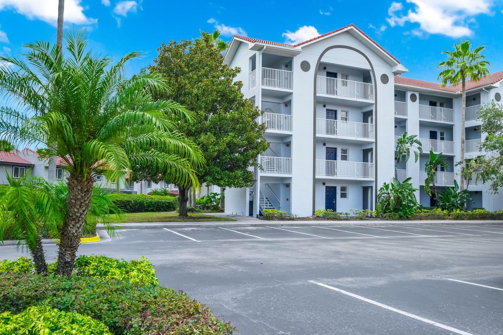 2954 Sadina St #tower 3 Property Photo 3