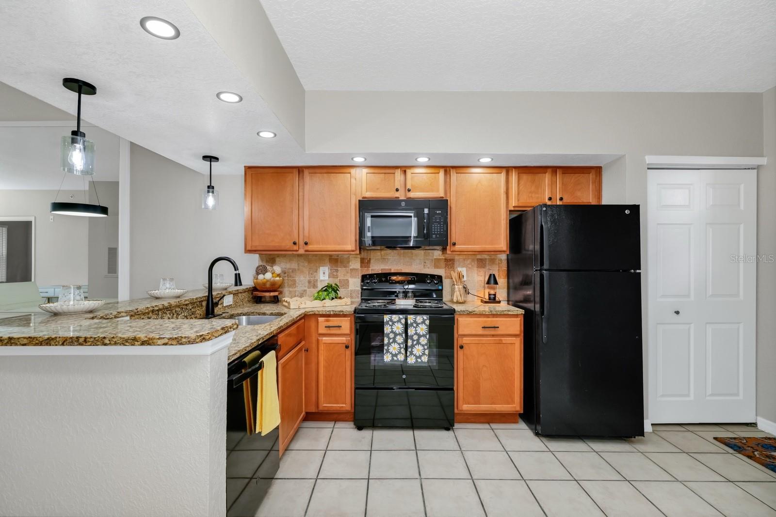 2954 Sadina St #tower 3 Property Photo 22