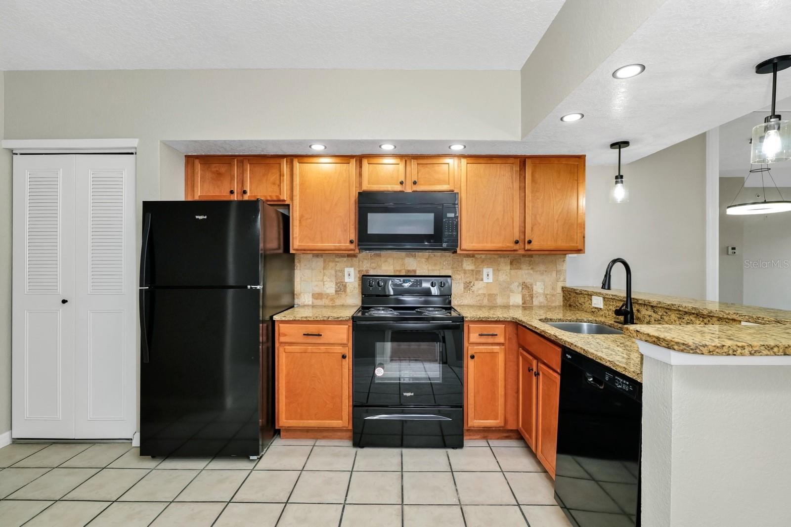 2954 Sadina St #tower 3 Property Photo 26