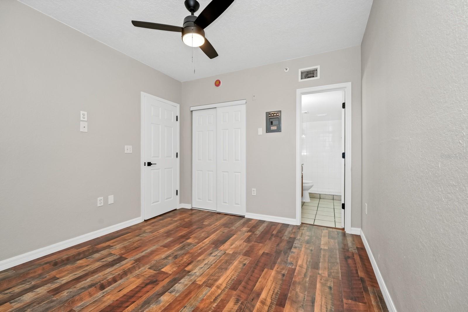2954 Sadina St #tower 3 Property Photo 29