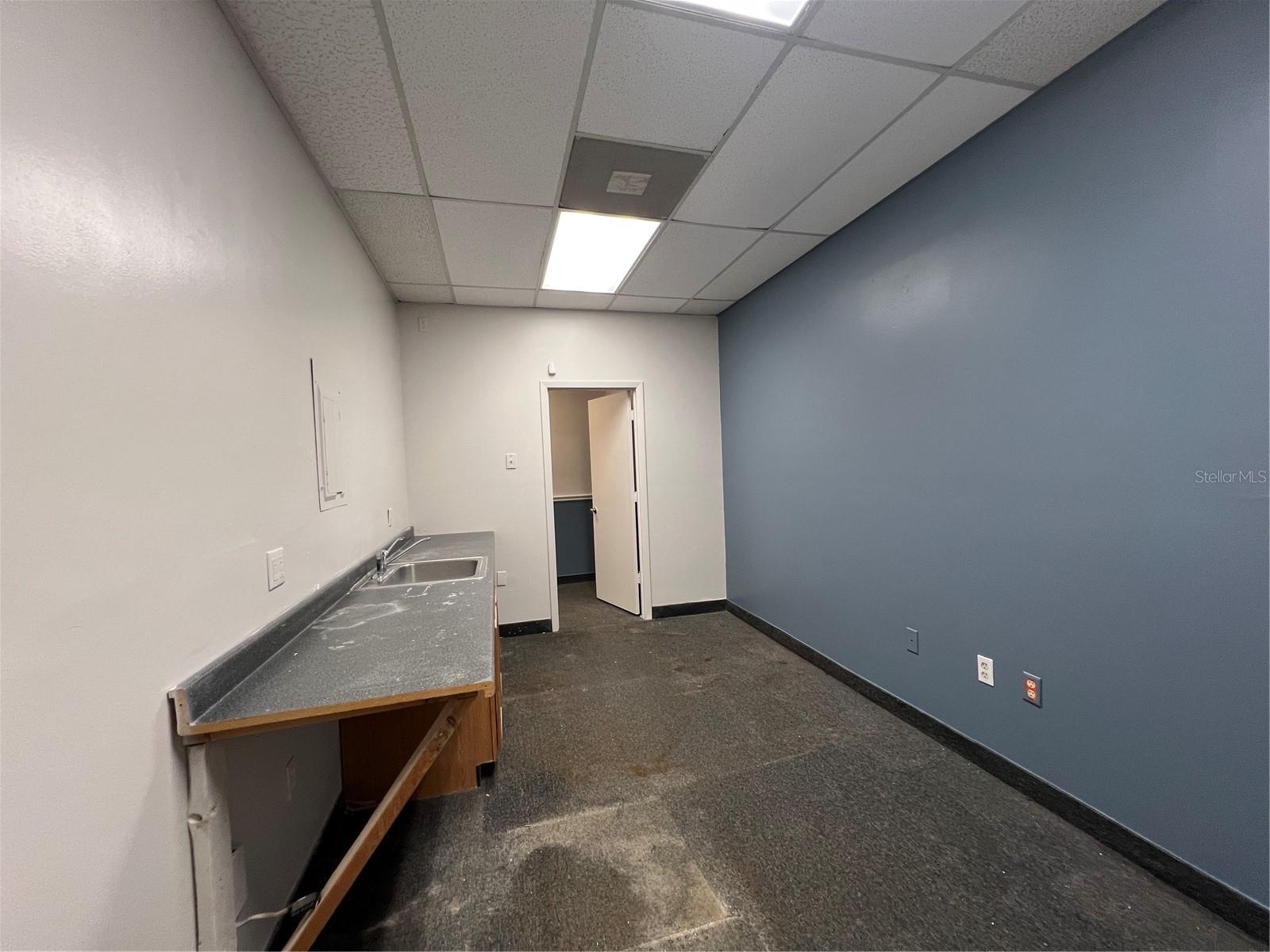 1173 Spring Centre South Blvd #a Property Photo 15