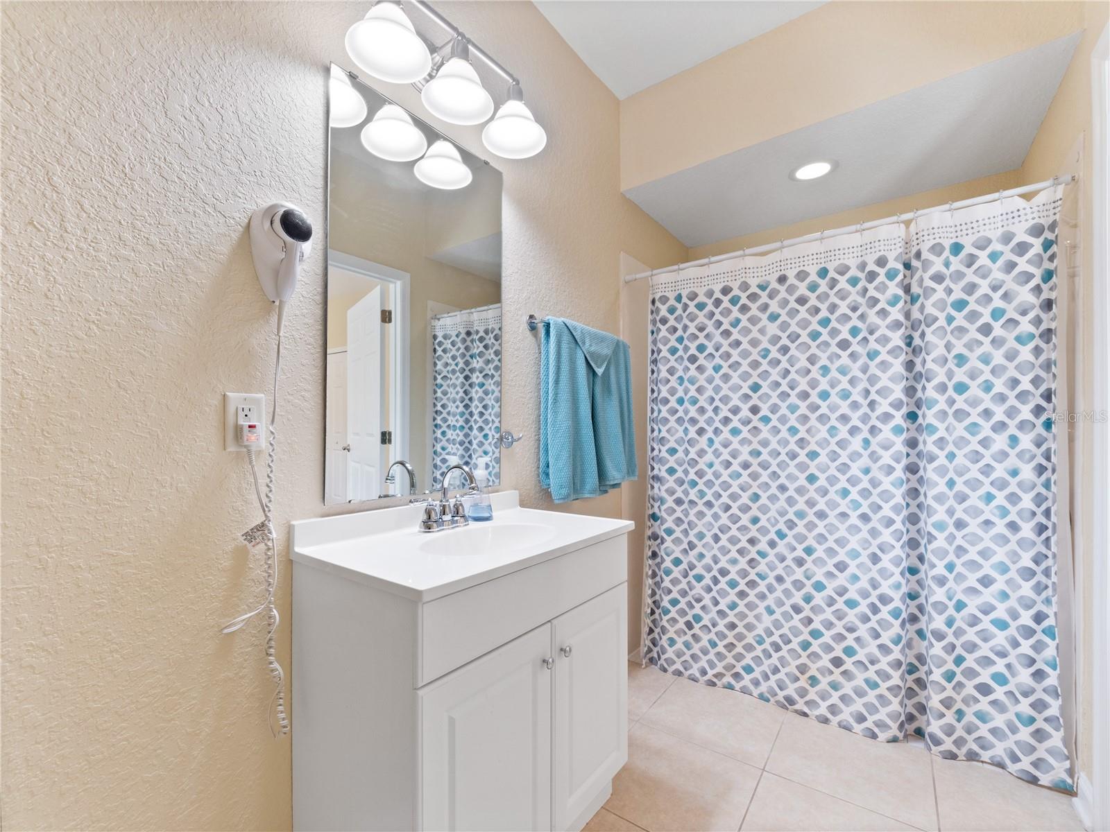 8013 Cool Breeze Dr #116 Property Photo 22