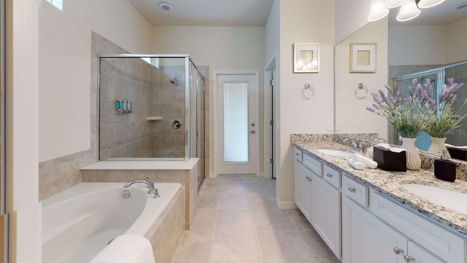 2438 Tangier Dr Property Photo 42