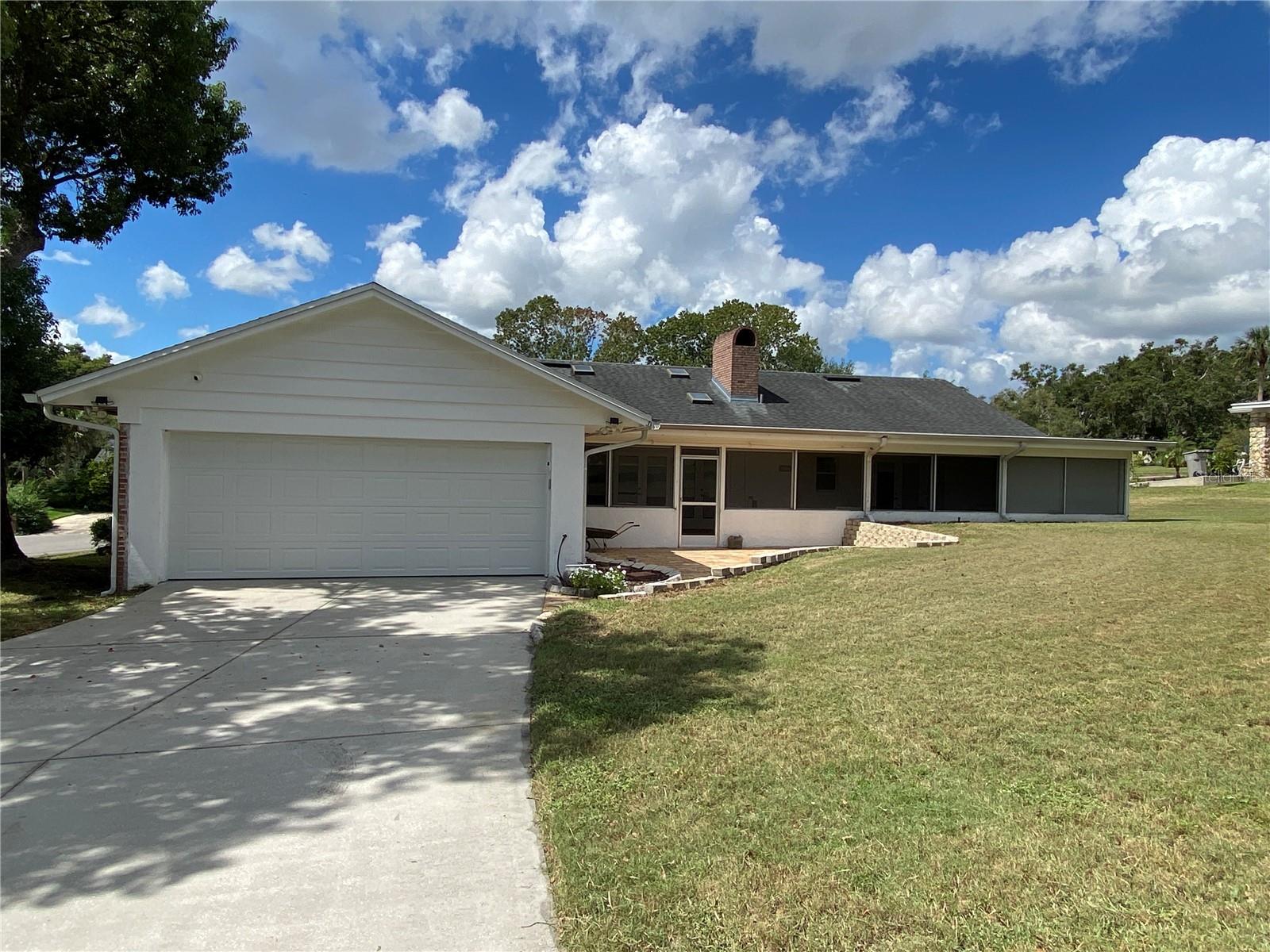 1449 Errol Pkwy Property Photo 24