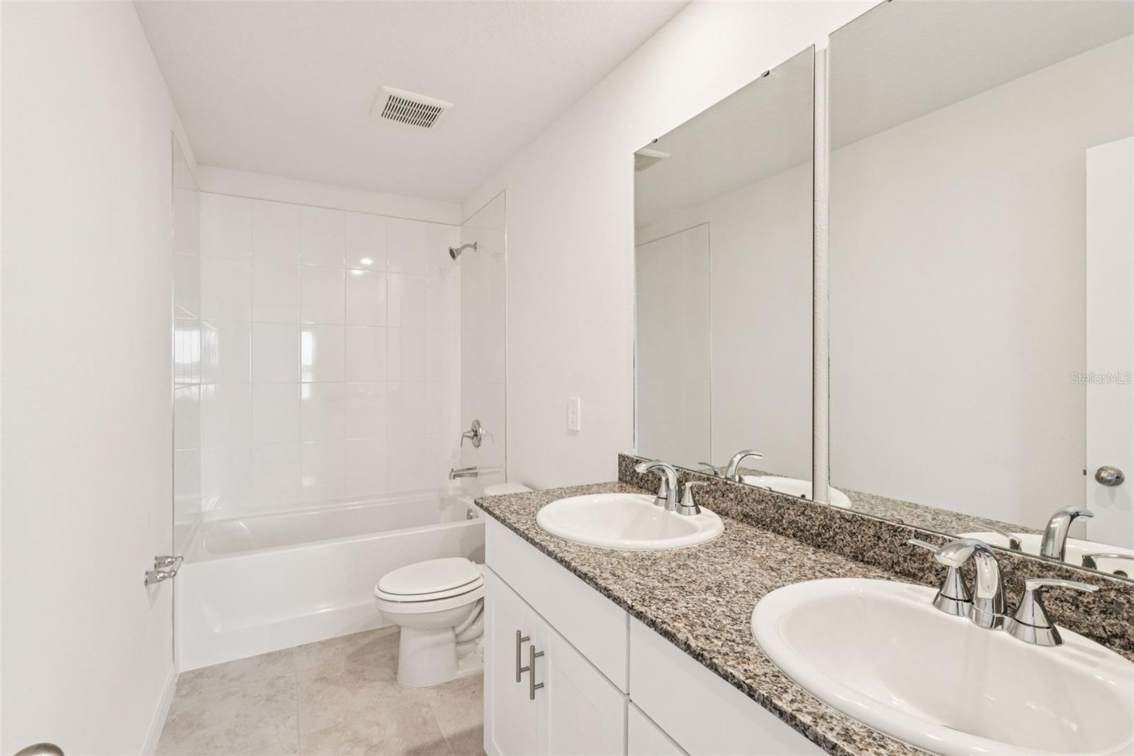 879 Sunshower Dr Property Photo 21