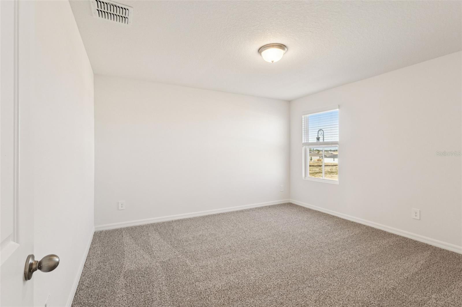879 Sunshower Dr Property Photo 25