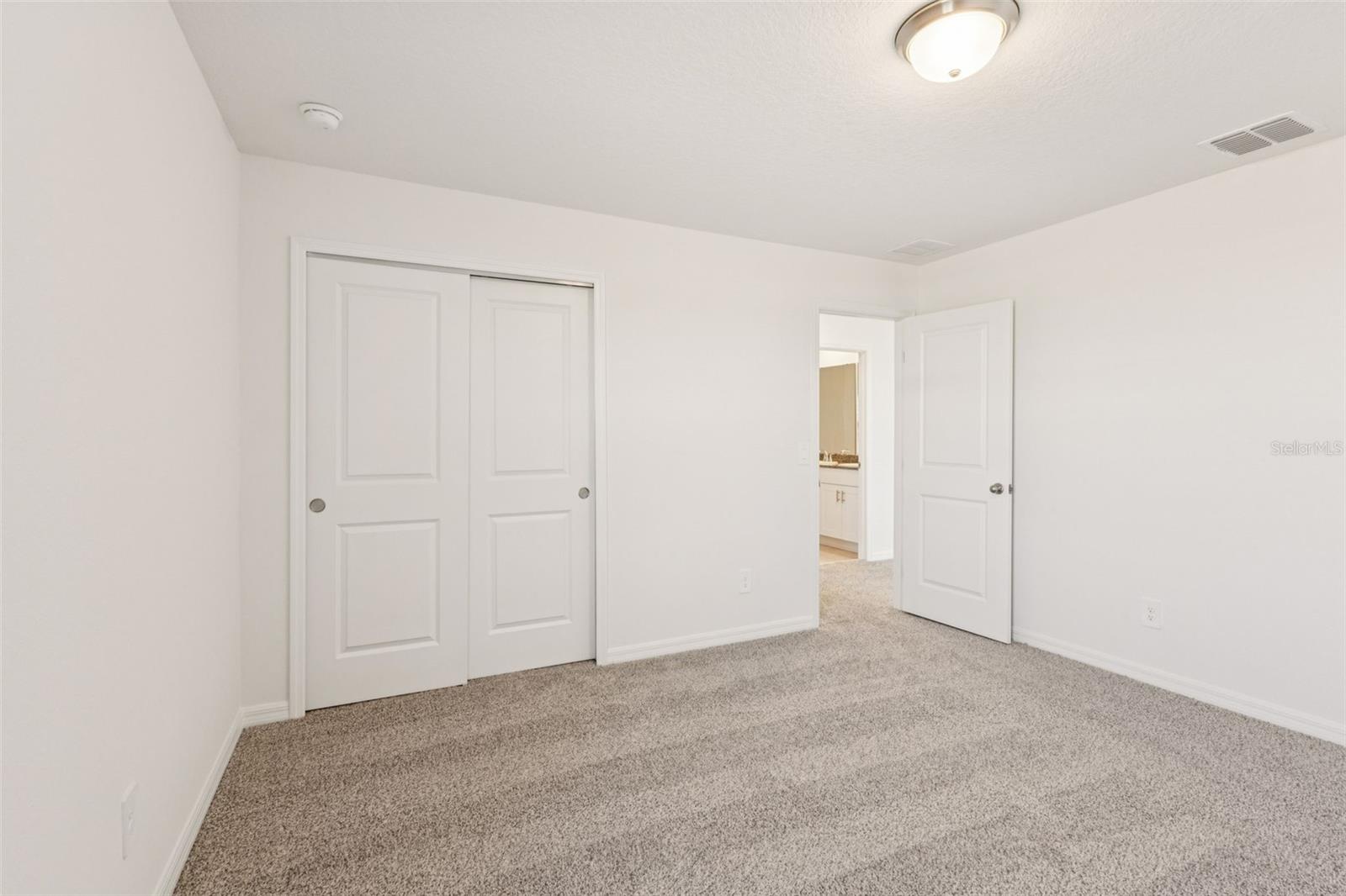 879 Sunshower Dr Property Photo 26
