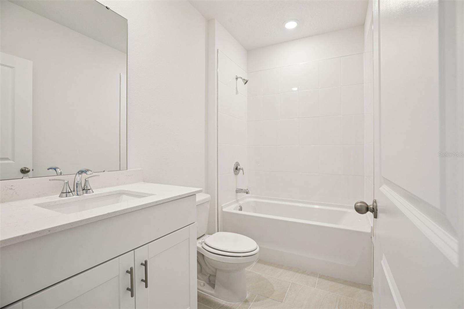 855 Sunshower Dr Property Photo 18