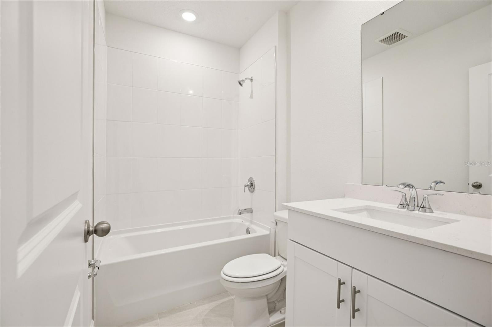 855 Sunshower Dr Property Photo 23