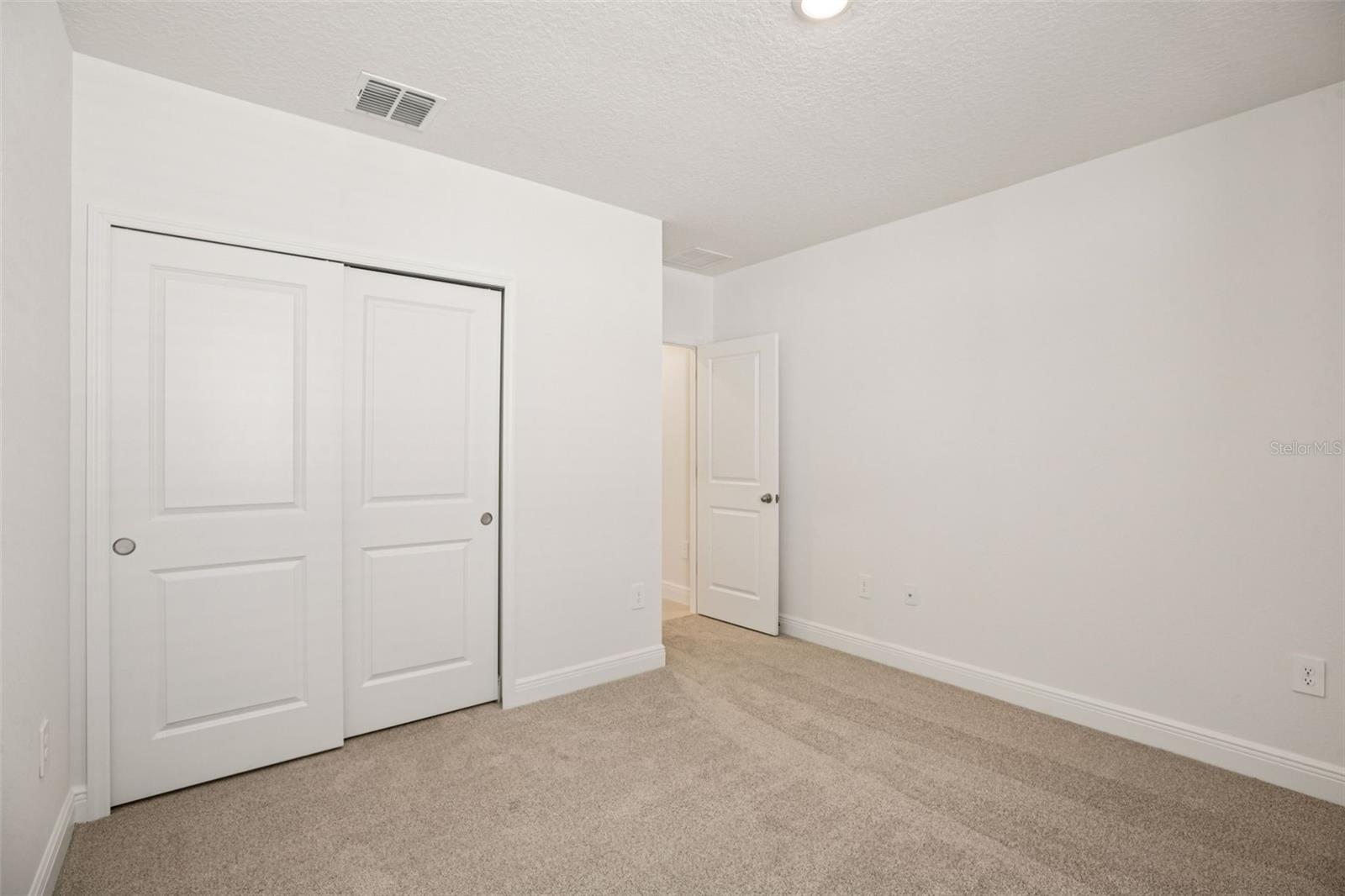 855 Sunshower Dr Property Photo 24