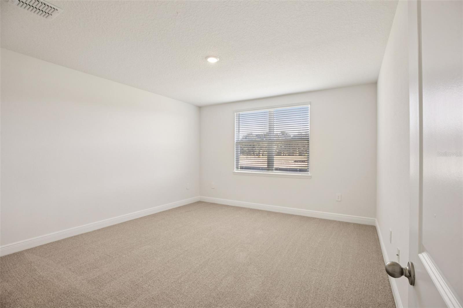 855 Sunshower Dr Property Photo 28