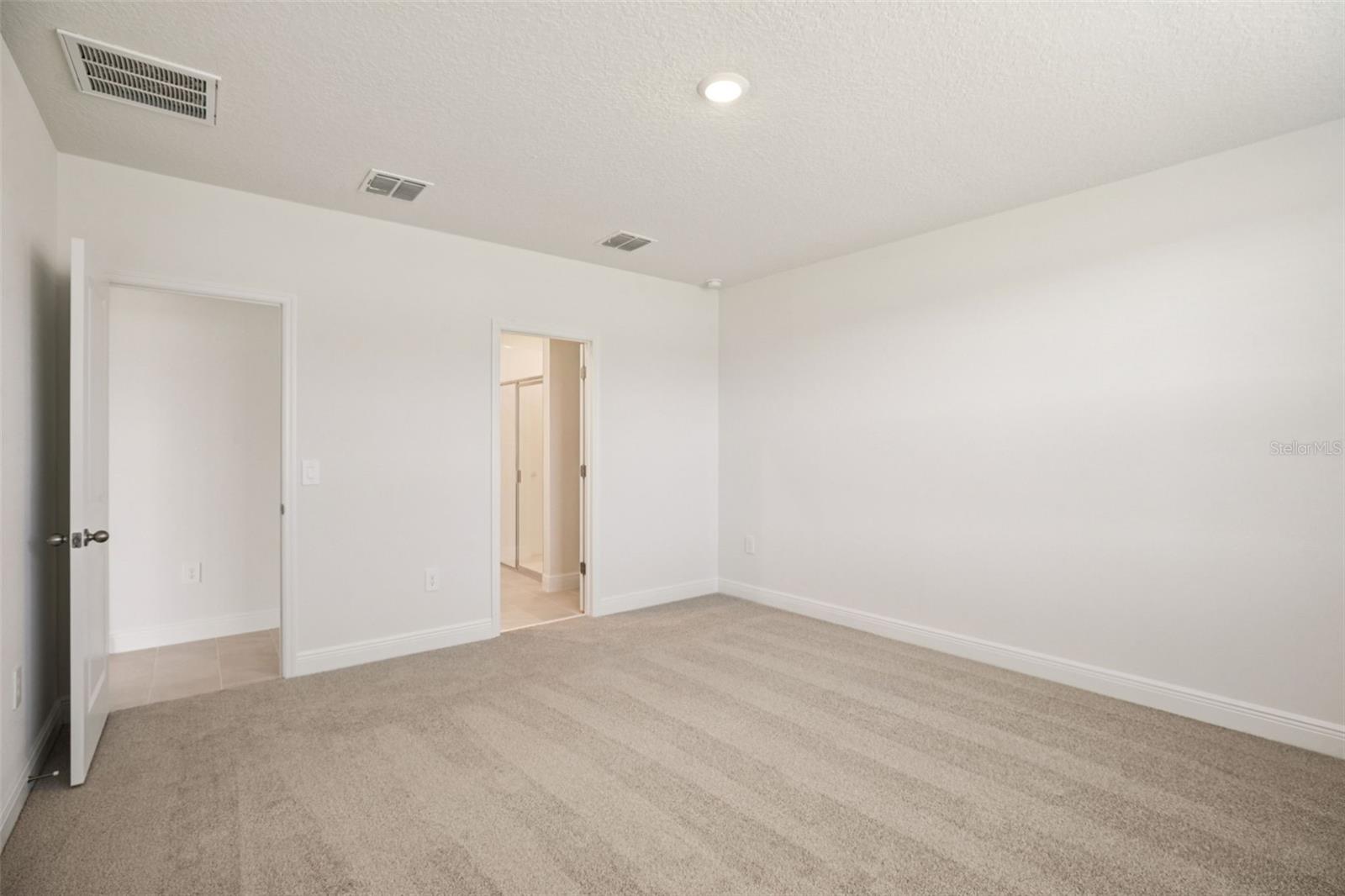 855 Sunshower Dr Property Photo 29