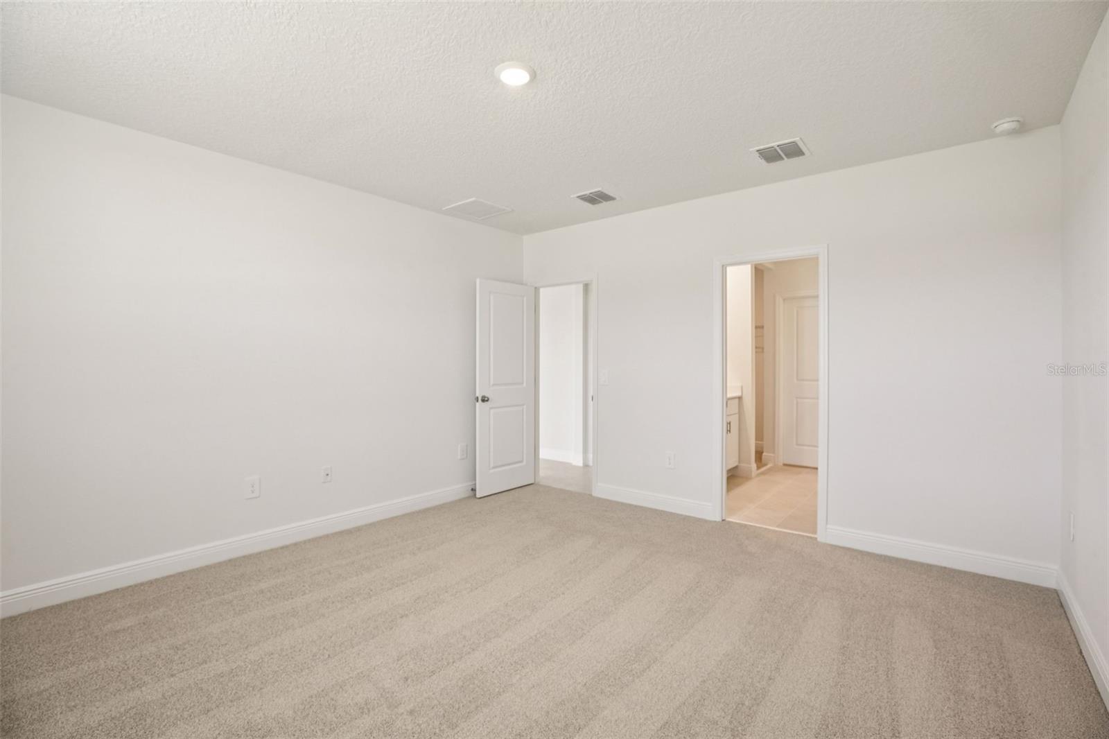 855 Sunshower Dr Property Photo 30