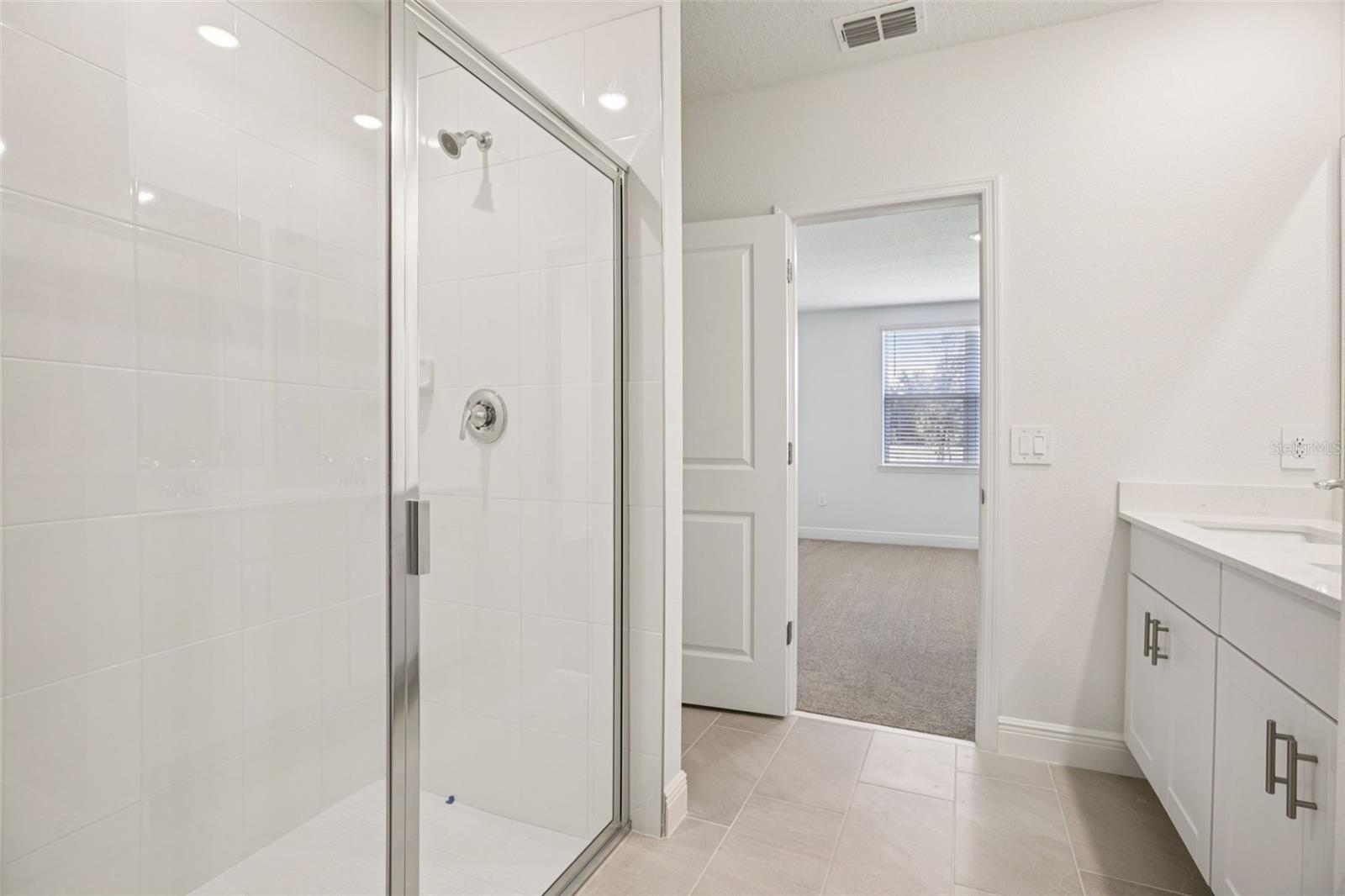 855 Sunshower Dr Property Photo 33