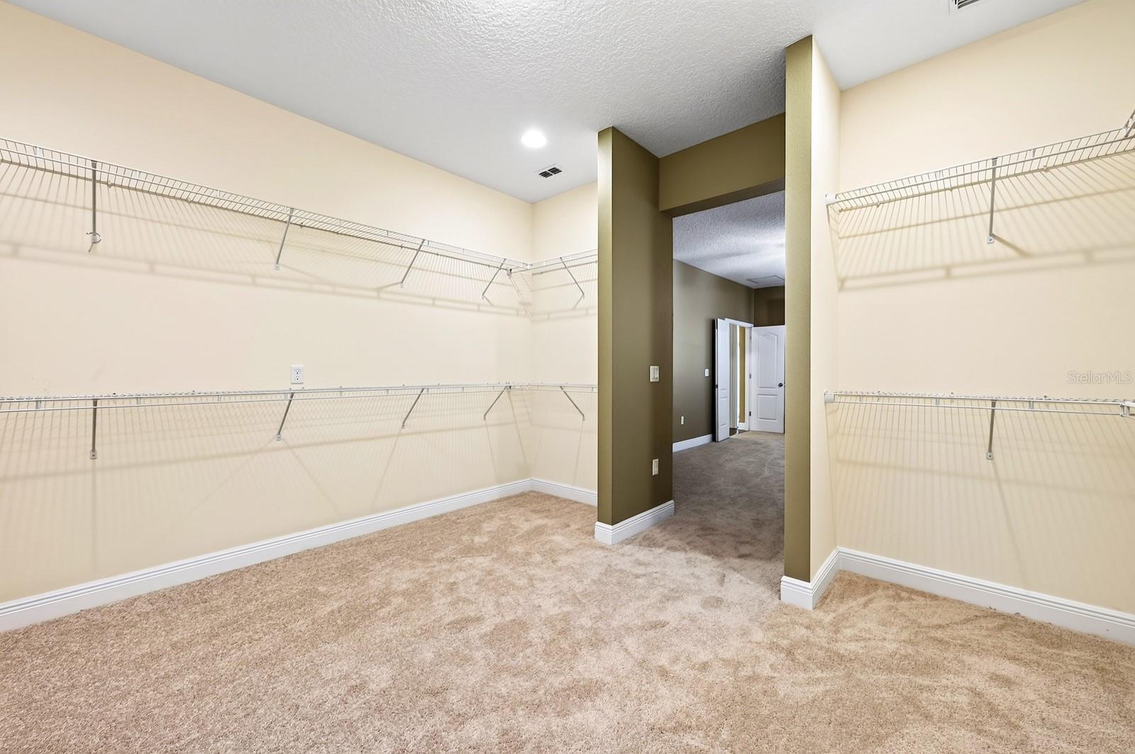 2522 Tree Meadow Loop Property Photo 19