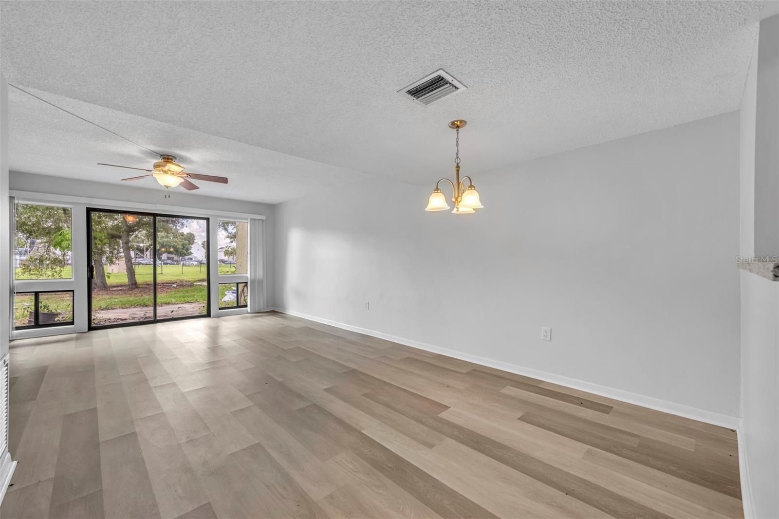 5089 Eaglesmere Dr #d09 Property Photo 10
