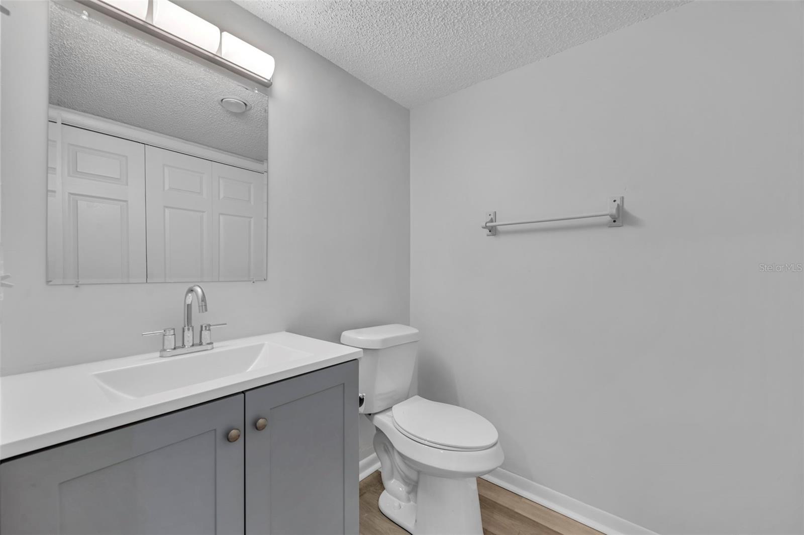 5089 Eaglesmere Dr #d09 Property Photo 16