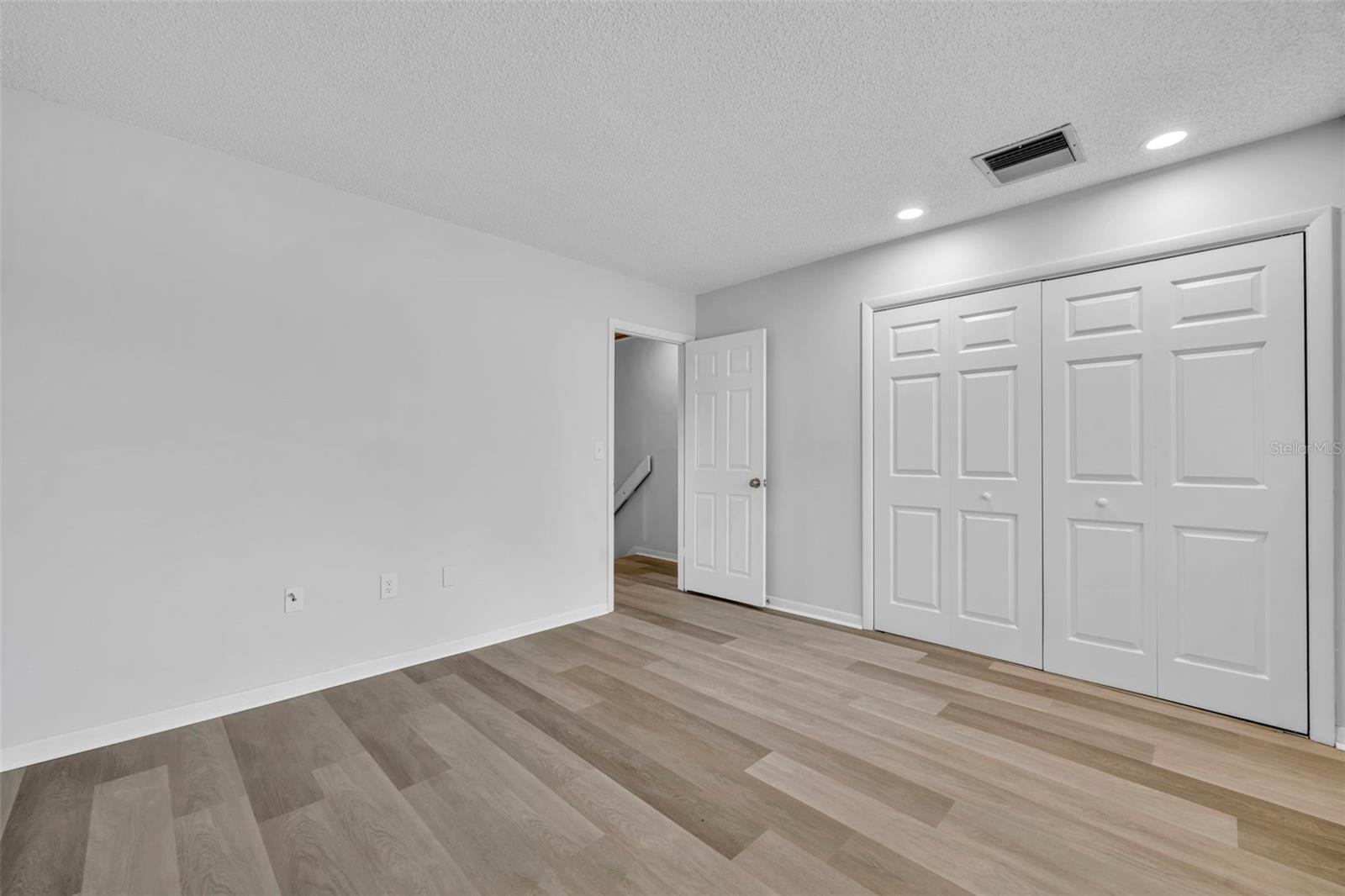 5089 Eaglesmere Dr #d09 Property Photo 18