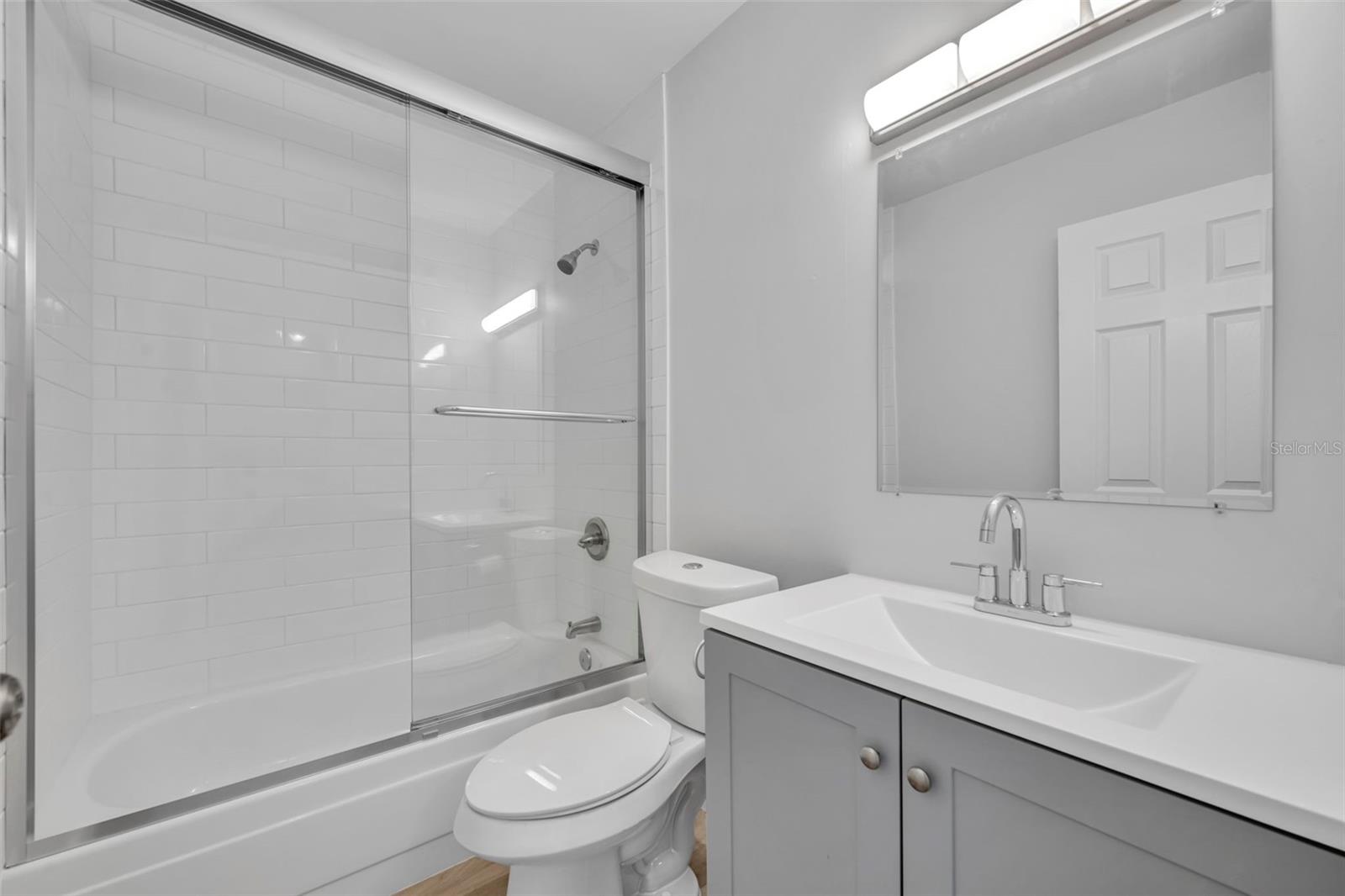 5089 Eaglesmere Dr #d09 Property Photo 19