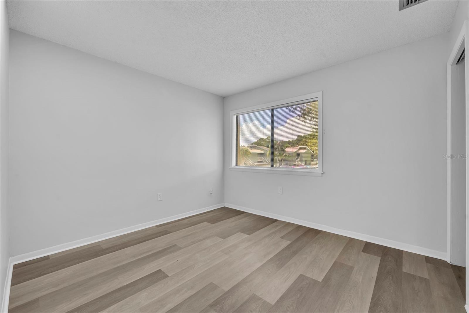 5089 Eaglesmere Dr #d09 Property Photo 20