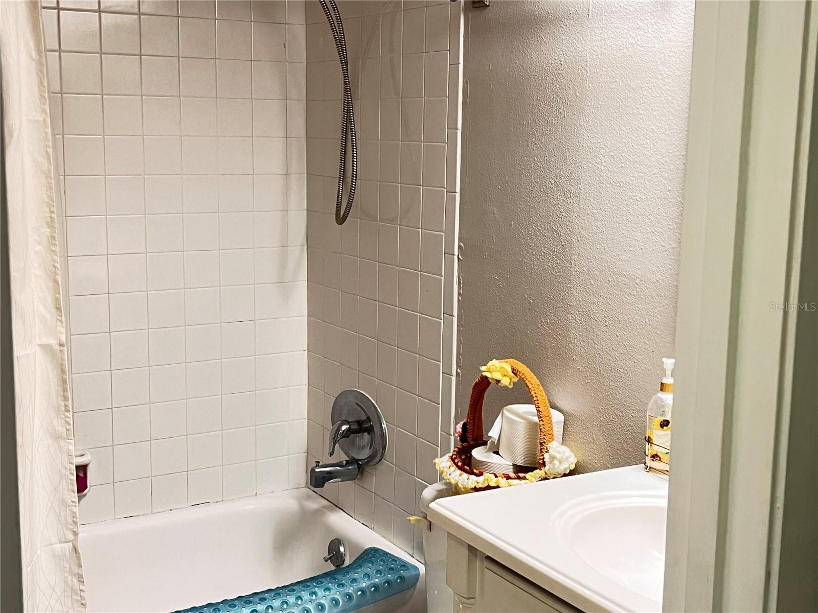 456 Windmeadows St #456 Property Photo 15