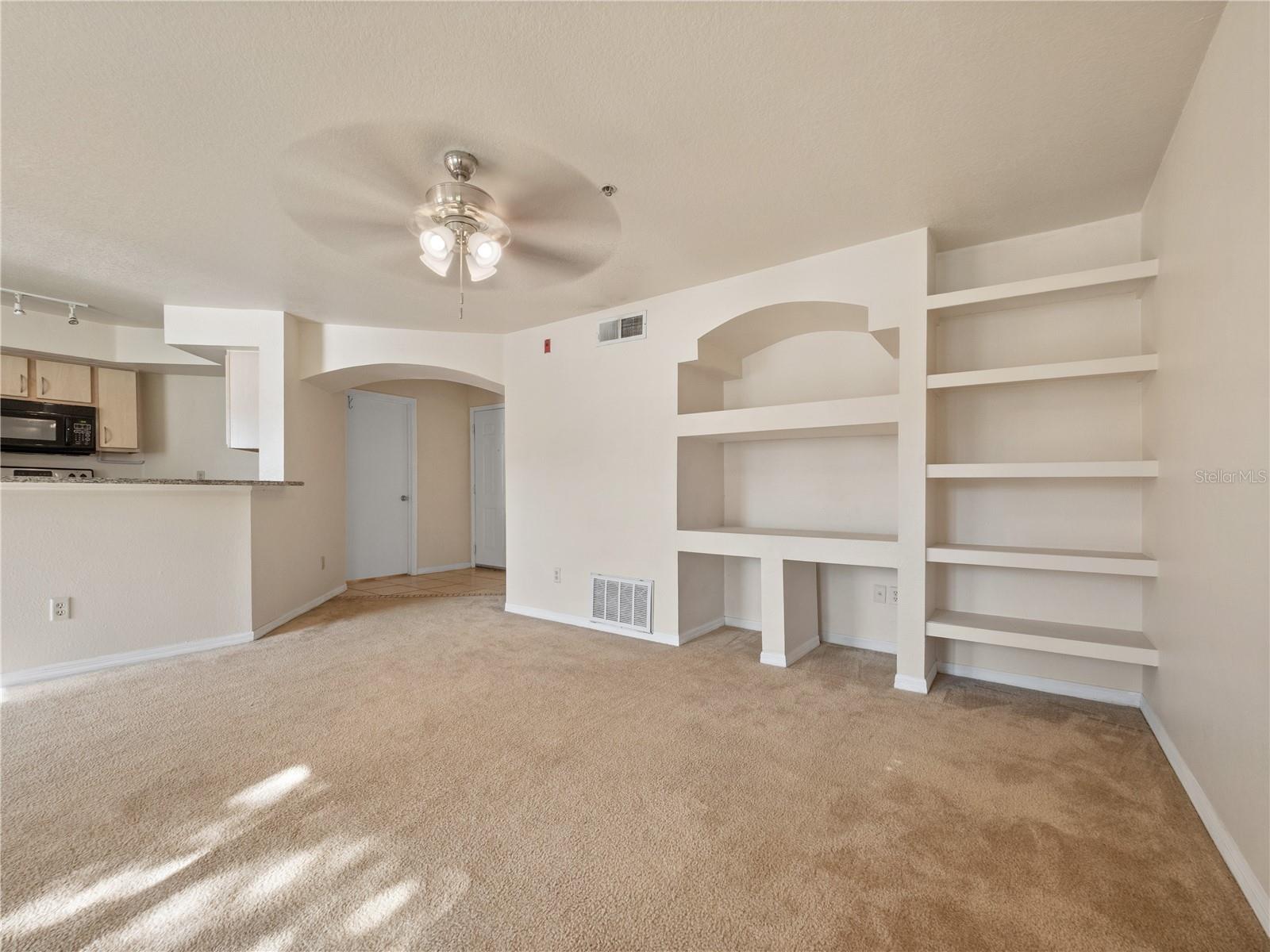 7210 Westpointe Blvd #1325 Property Photo 6