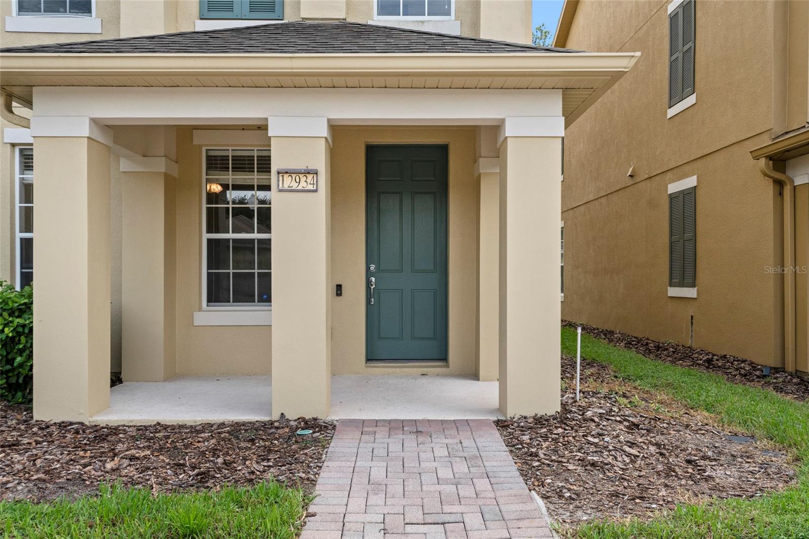12934 Vennetta Way Property Photo 3
