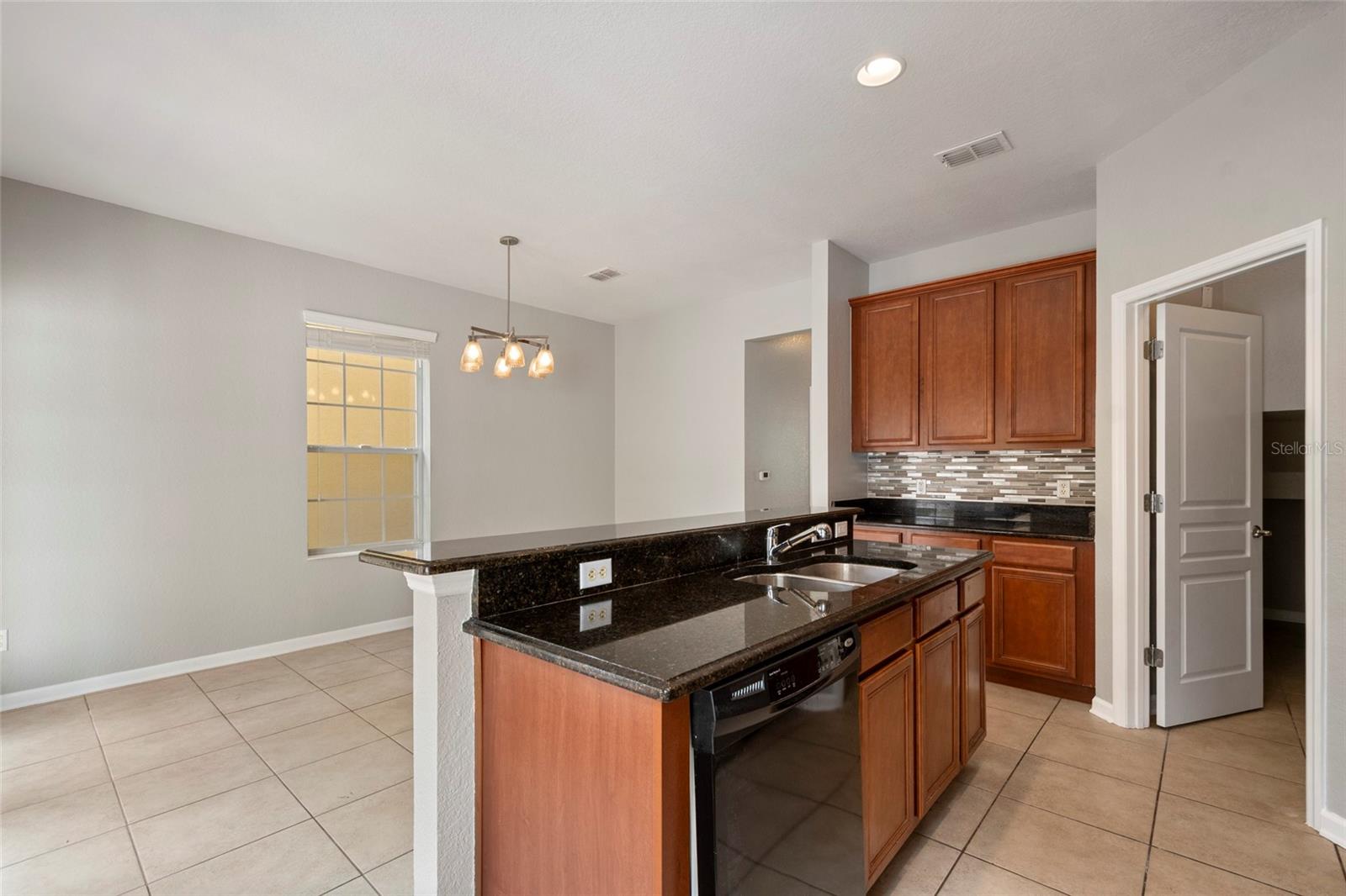 12934 Vennetta Way Property Photo 24