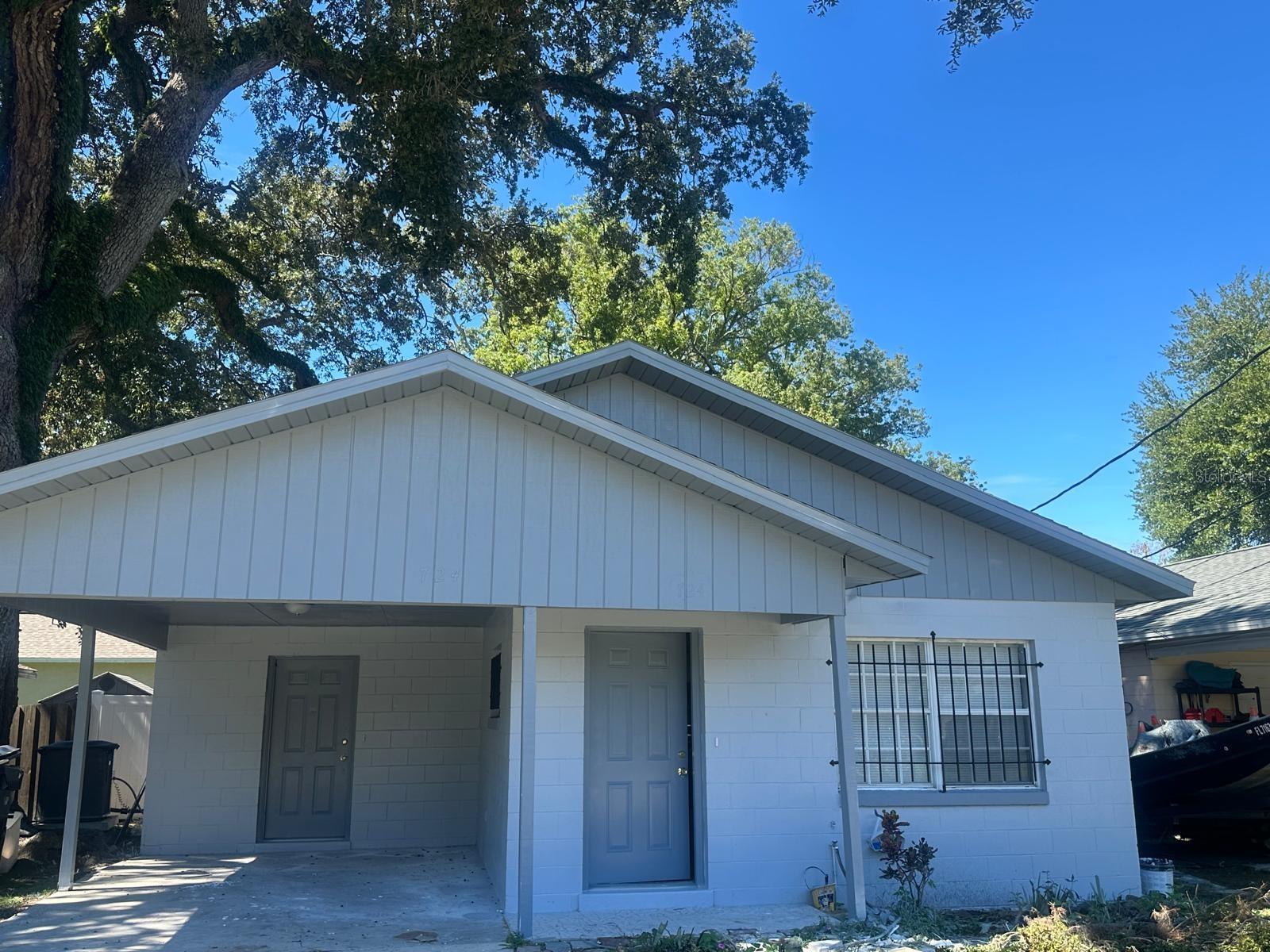 724 GROVE AVE Property Photo 1