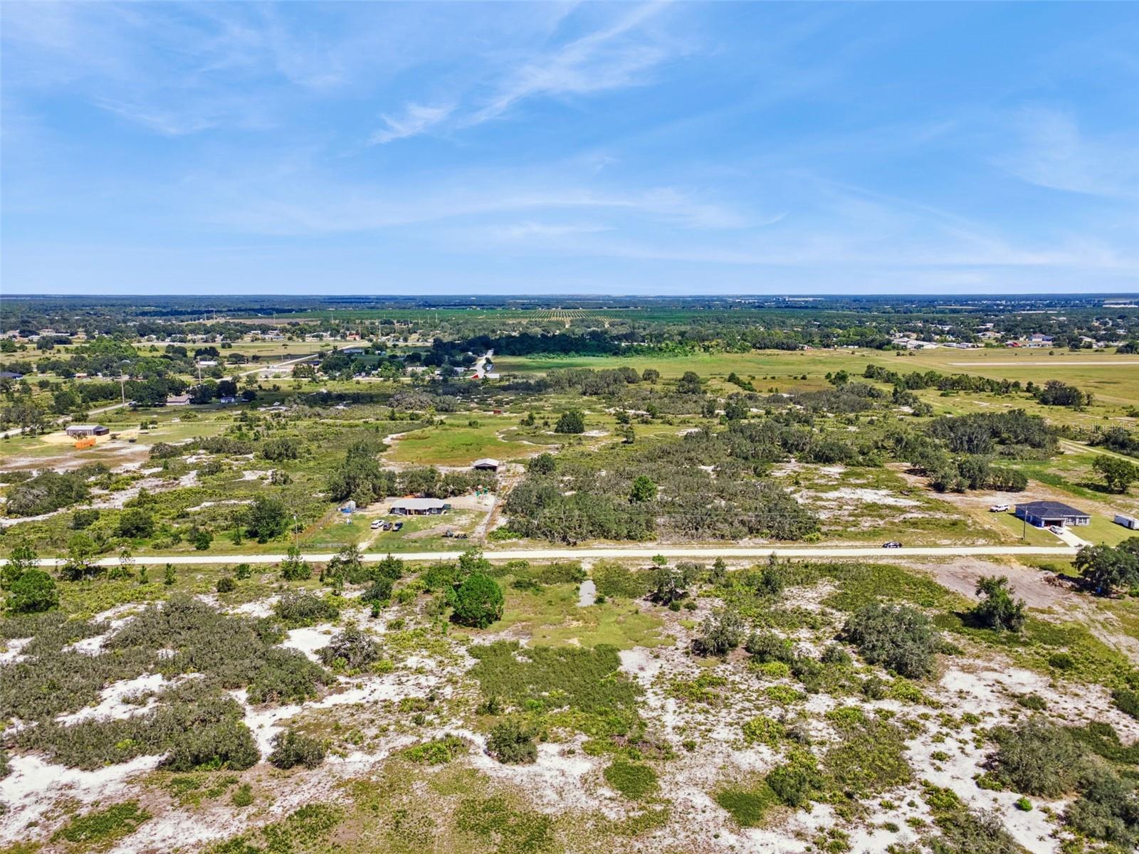 2253 W SHULA RD Property Photo 1