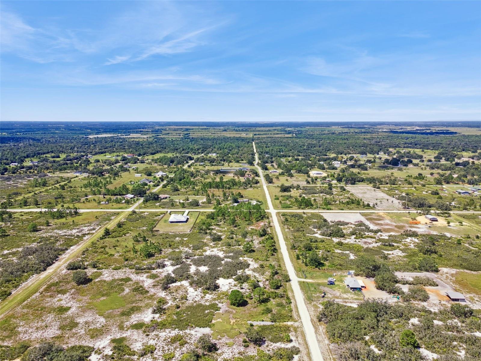 2253 W Shula Rd Property Photo 4