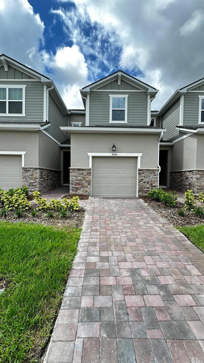 9040 Ocean Tide Way Property Photo 2