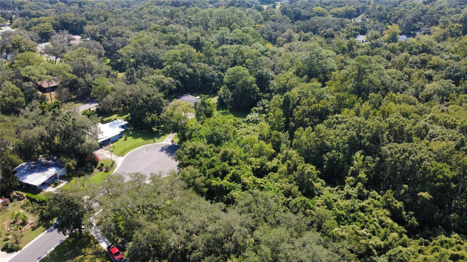 2016 Grandview Ave N Property Photo 3
