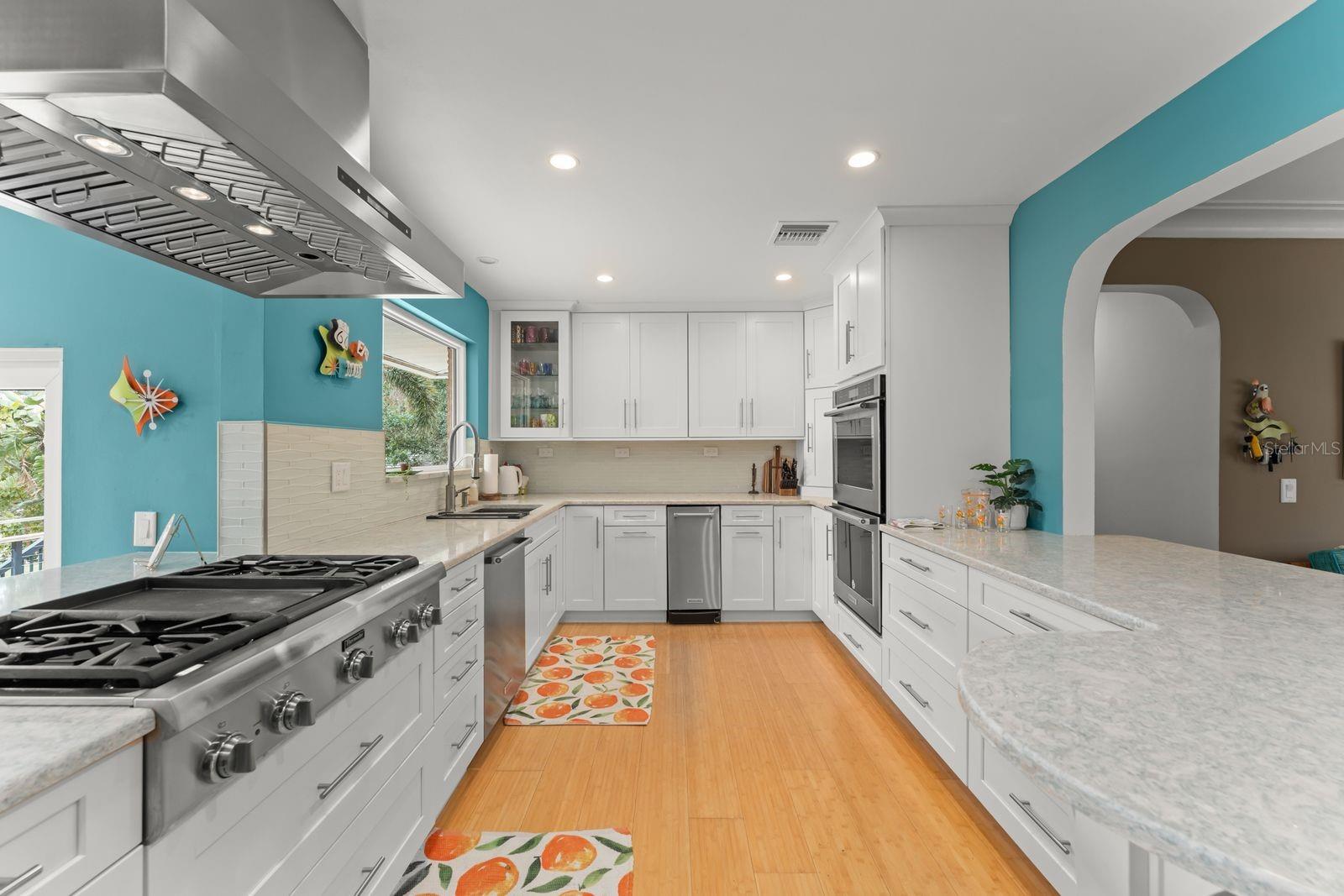 2422 Topping Pl Property Photo 17