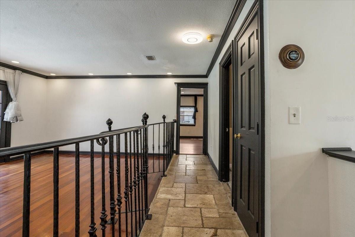 201 S Sweetwater Cove Blvd Property Photo 47