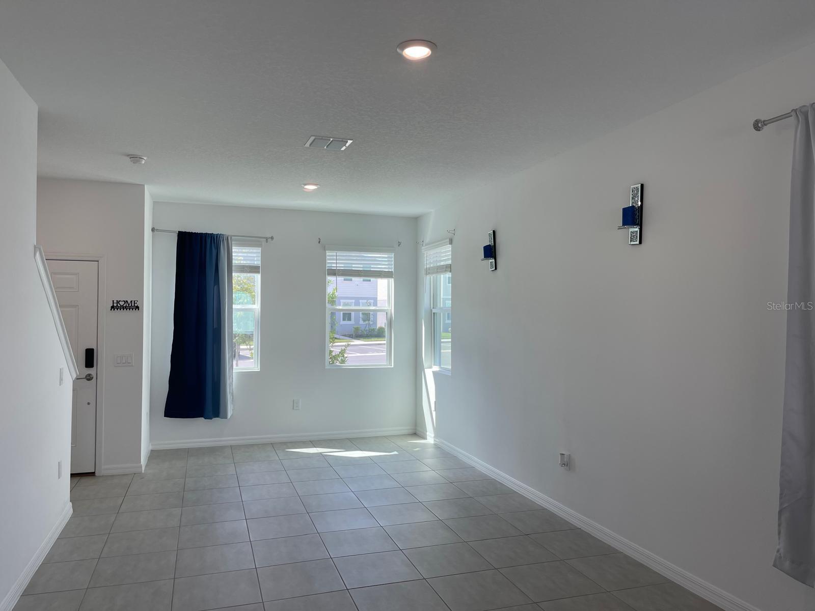 3335 Composition St Property Photo 5