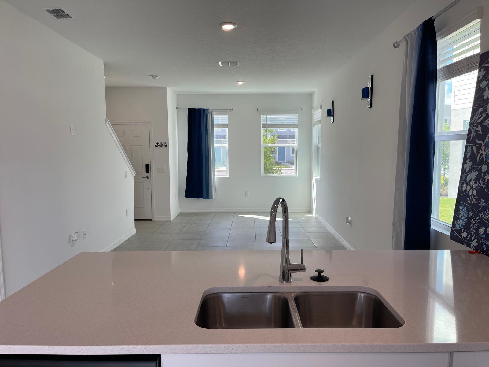 3335 Composition St Property Photo 12