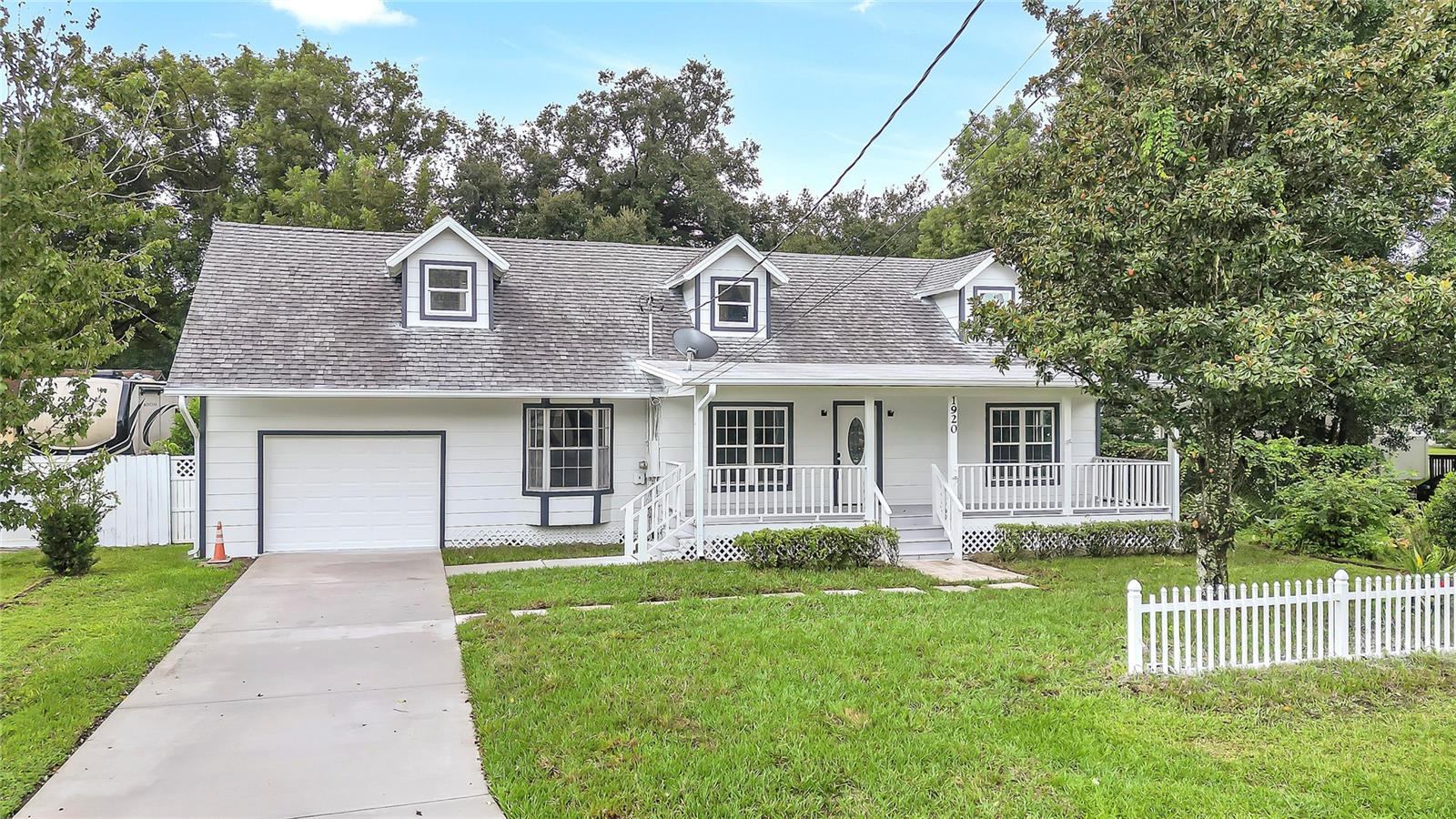 1920 Baxter Ave Property Photo 1
