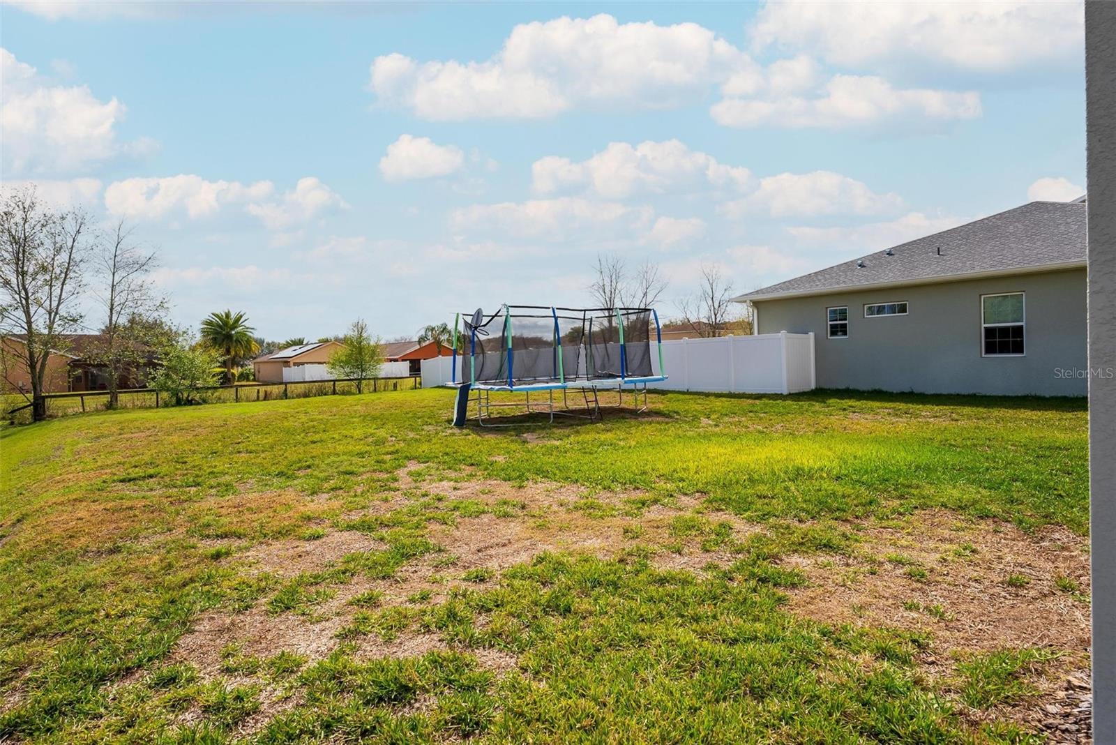 5039 Ne 125th Loop Property Photo 68