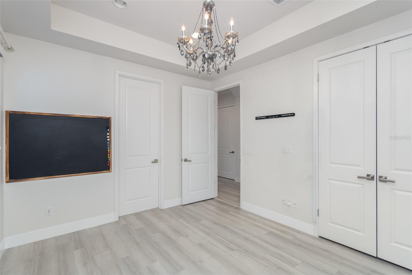 7601 Toscana Blvd Property Photo 28